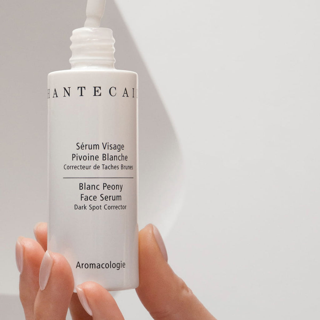 Blanc Peony Face Serum Dark Spot Corrector